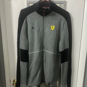 Puma Gray and Black Lightweight Jacket with Sporty Design